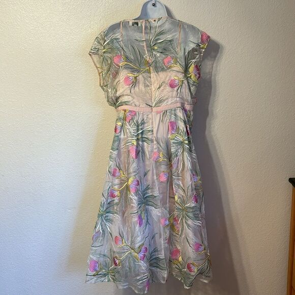 Harlyn Modcloth Floral Embroidered Midi Dress 1X - Picture 7 of 7